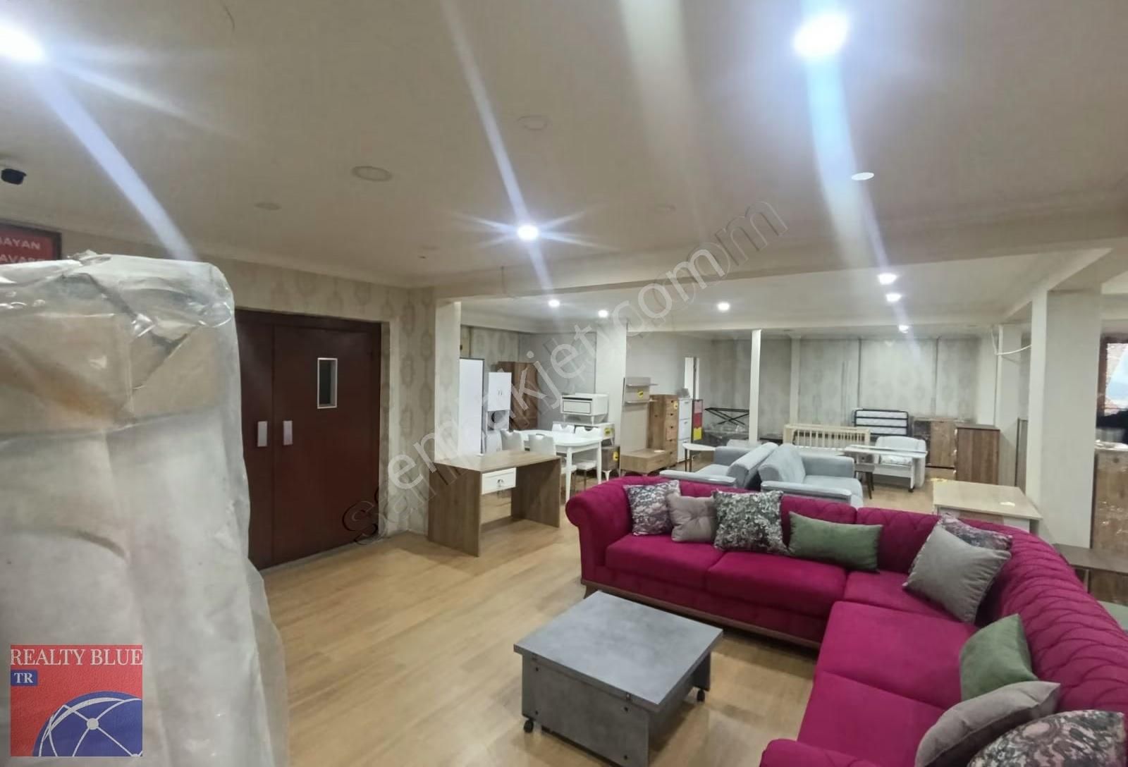 Sultanbeyli Oto Sanayi Sitesi Karşısında 1000 M2 Kiralık Depo - Görsel 3