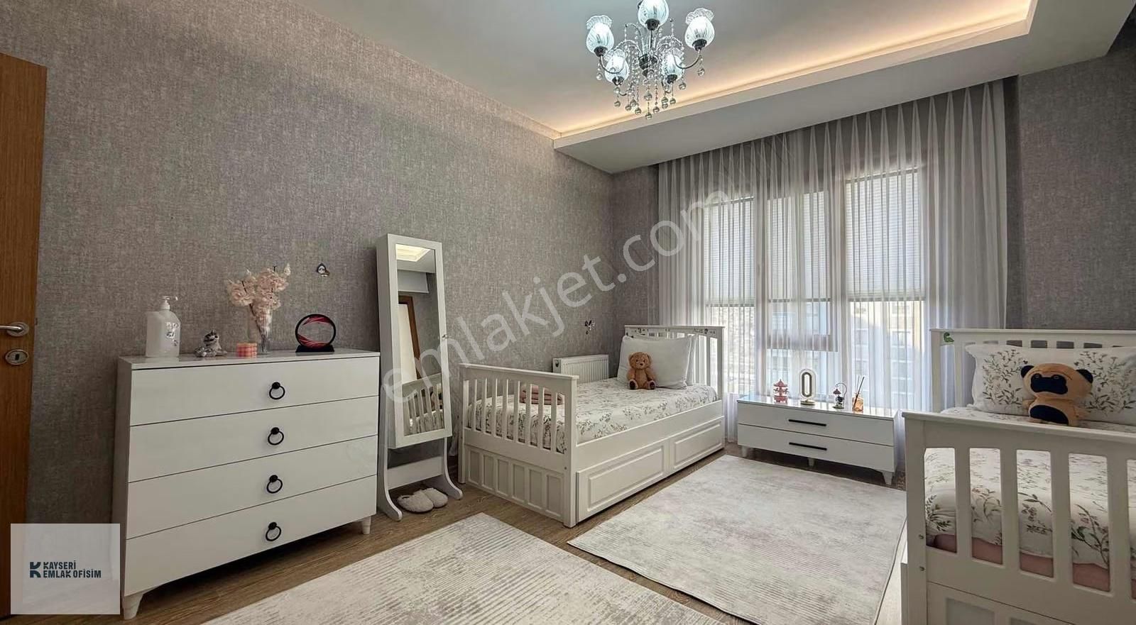 Emlak Ofisimden Ihlamur Sitesi Full Yapılı Daire - Görsel 3