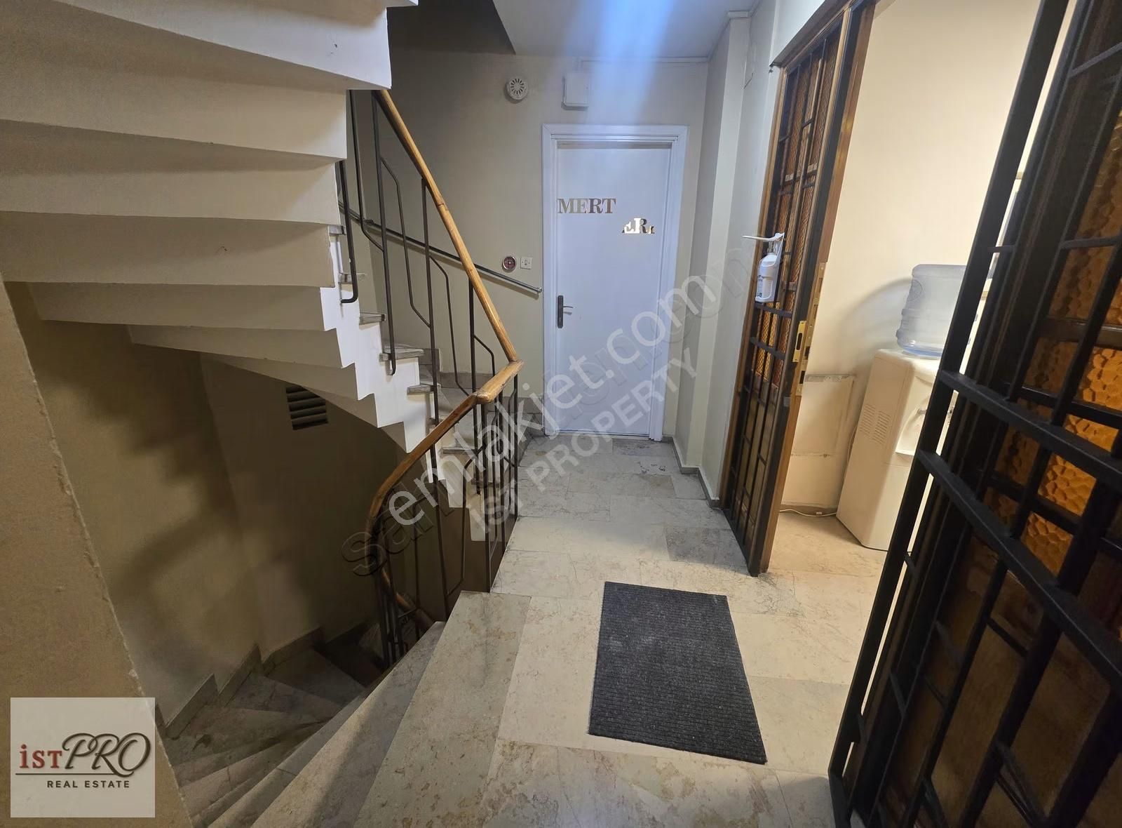 Şişli Halaskargazi Cd.metroya Yakın Asansorlü Kiralık 70m2 Ofis - Görsel 4