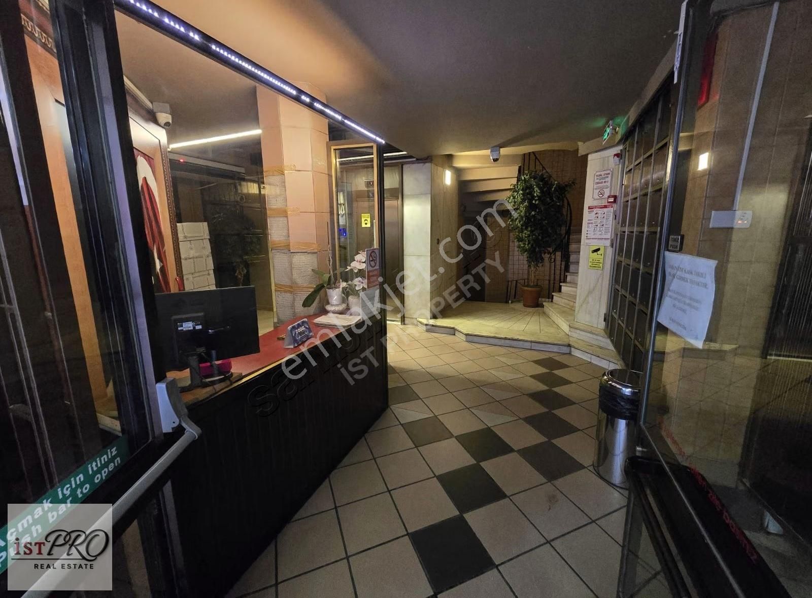 Şişli Abide-i Hürriyet Cd.güvenlikli İşhanında Kiralık 55m² Ofis - Görsel 12