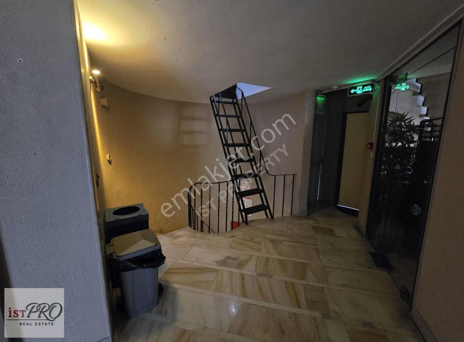 Şişli Abide-i Hürriyet Cd.güvenlikli İşhanında Kiralık 55m² Ofis - Görsel 16