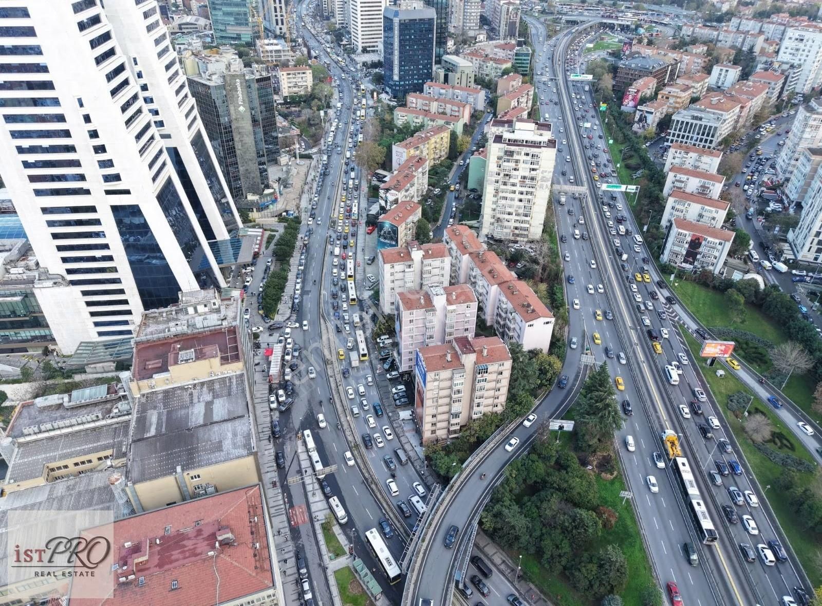 Astoria Avm Yanında Metroya 12 Dakika 3+1 Geniş Ve Ferah Daire - Görsel 27