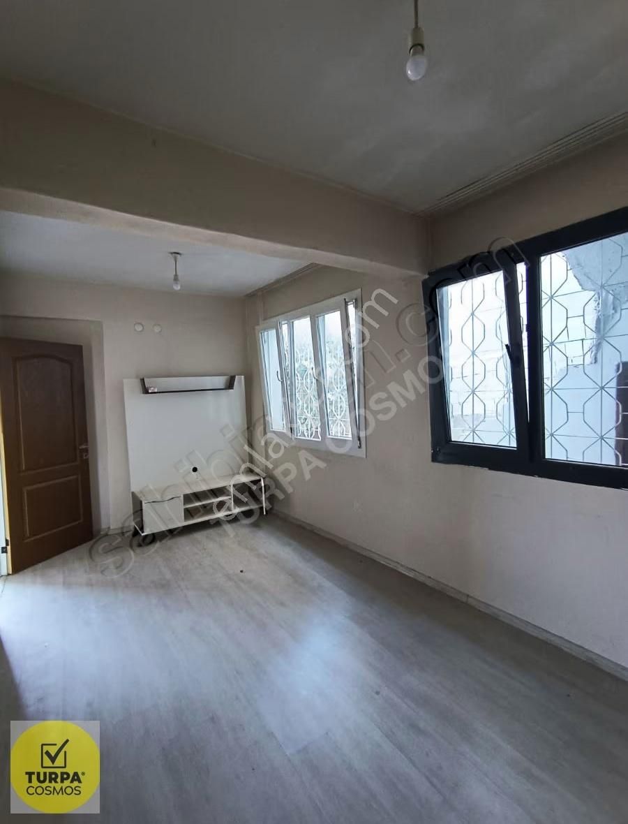 Karabağlar İhsan Alyanak Mah.satılık Müstakil Ev