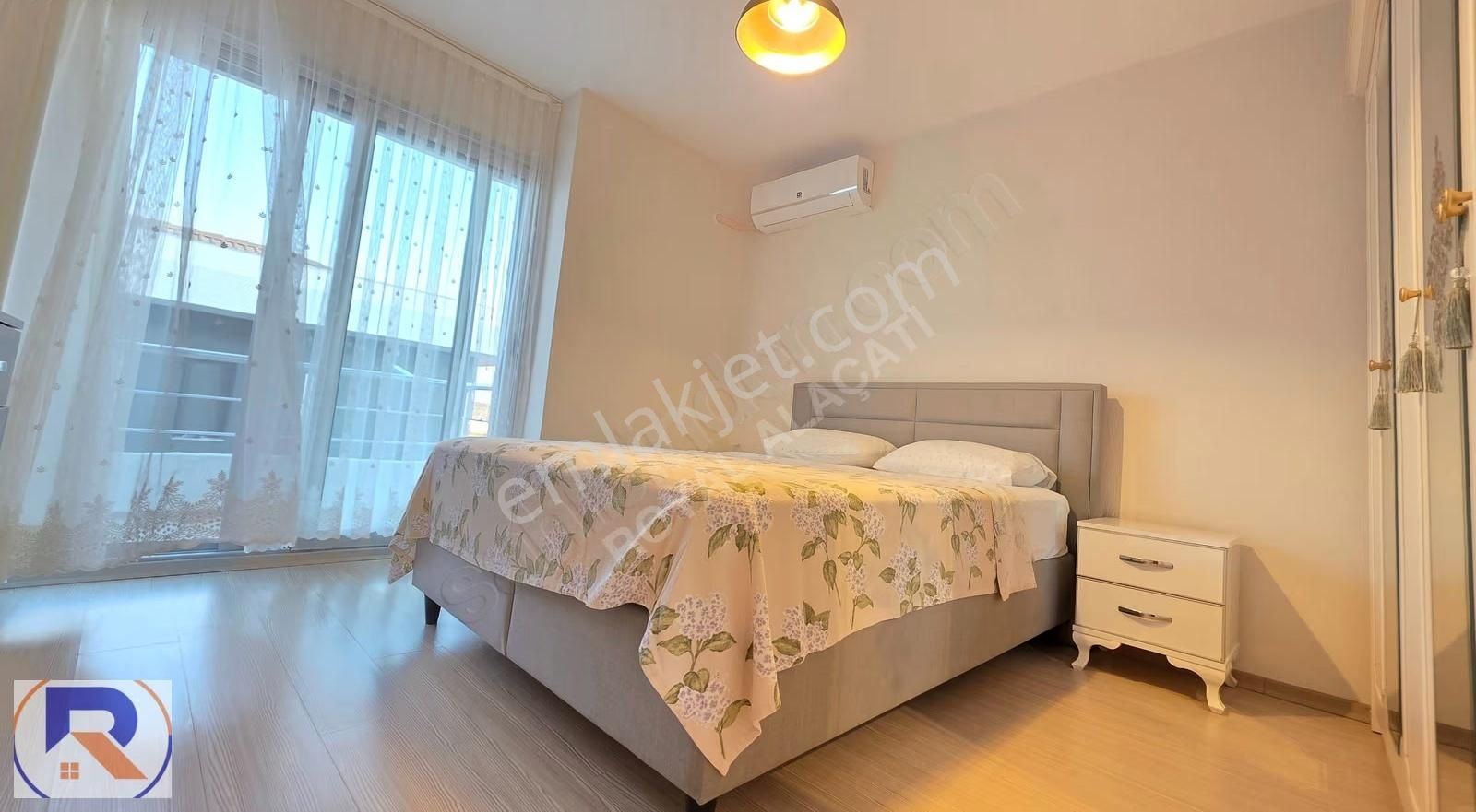 Alaçatıda Müstakil Havuzlu Bahçeli Kiralık 3+1 Villa - Görsel 23
