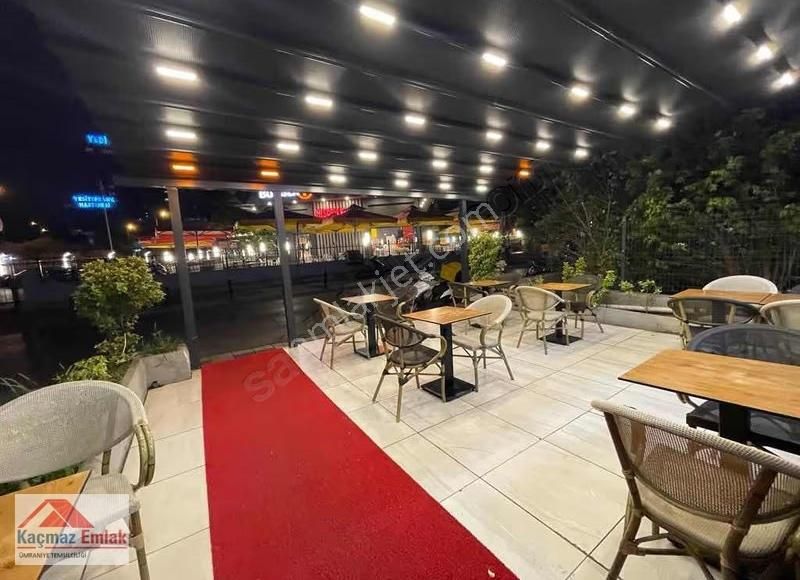 Kozyatağı Bayar Caddesinde Devren Satılık Büfe Cafe - Görsel 9