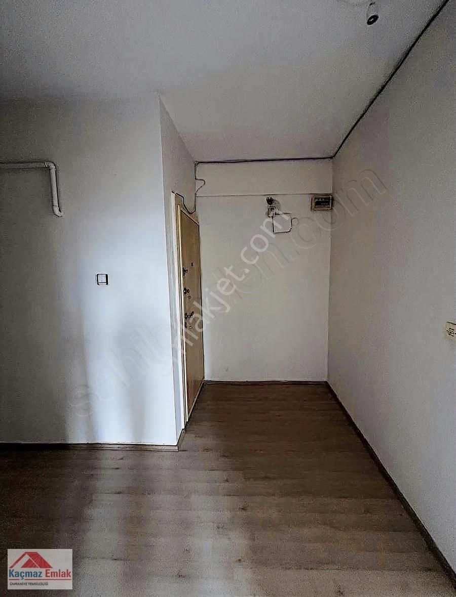 Ümraniye İnkılap Mahallesinde Kiralık 3+1 Daire - Görsel 9