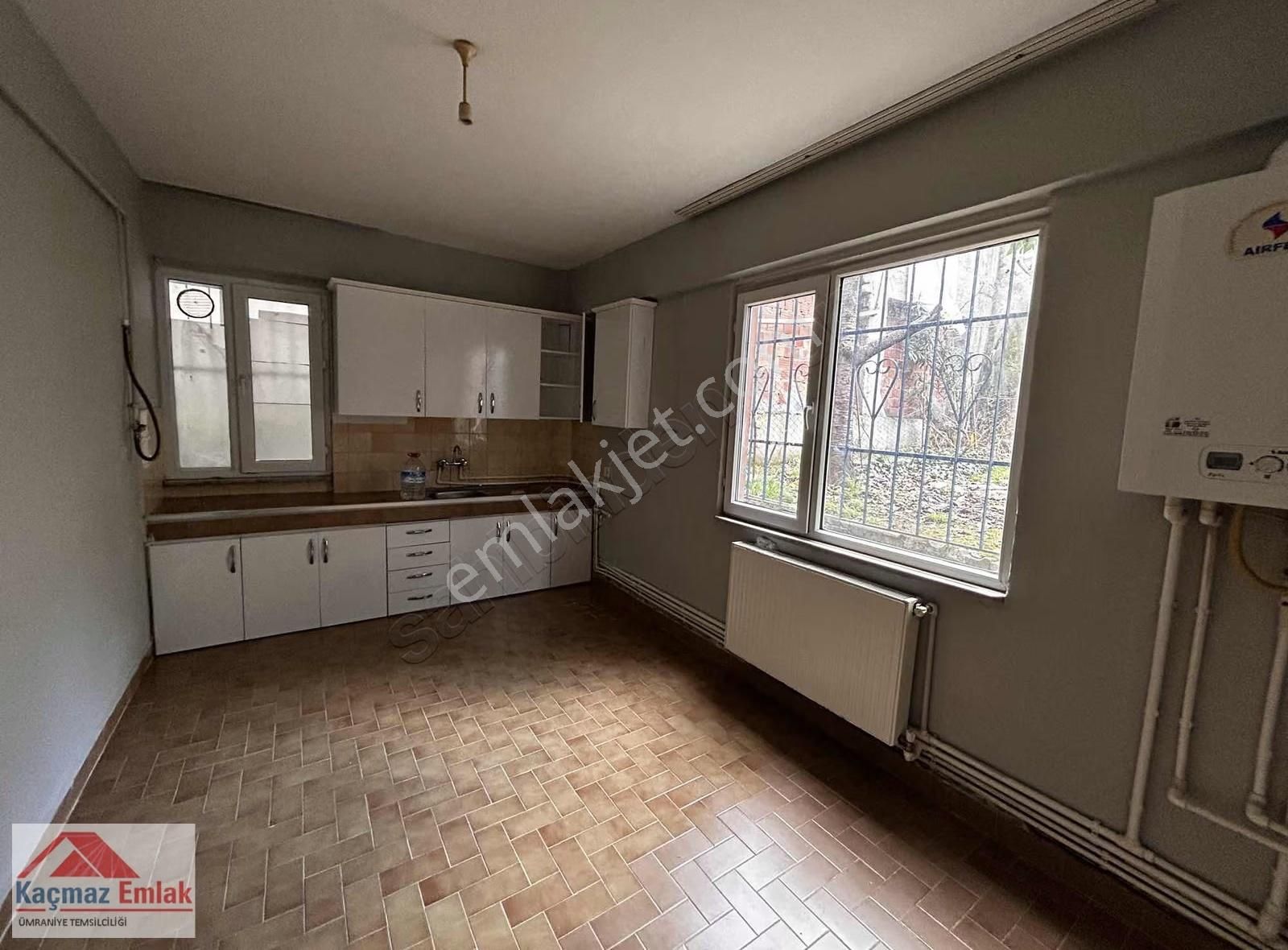 Ümraniye İnkılap Mahallesinde Kiralık 3+1 Daire - Görsel 8