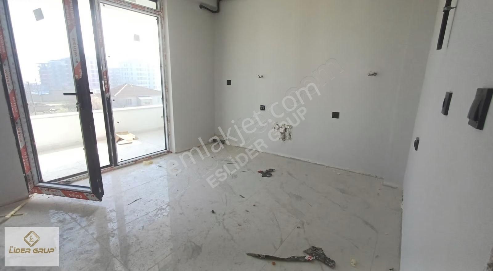 Eslider Emlaktan Esentepede Satılık 1+1 - Görsel 3