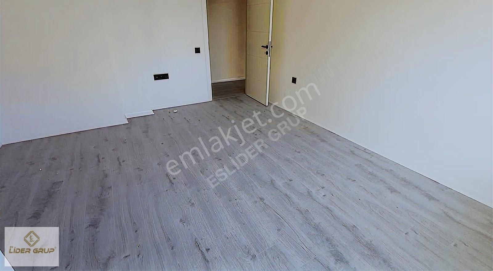 Eslider Emlaktan Park Karşısı Satılık 3+1 - Görsel 8