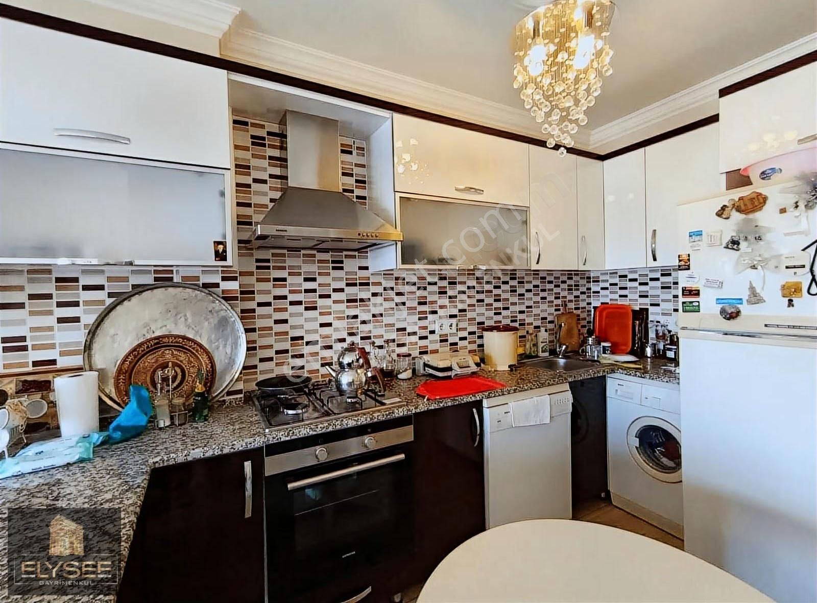 Davutlar Merkez De Satılık 2+1 Çift Cepheli Ferah Geniş Daire - Görsel 12