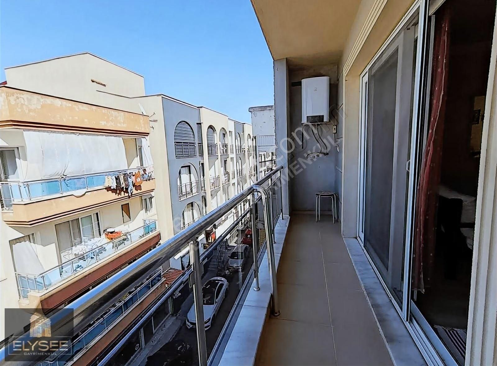 Davutlar Merkez De Satılık 2+1 Çift Cepheli Ferah Geniş Daire - Görsel 5