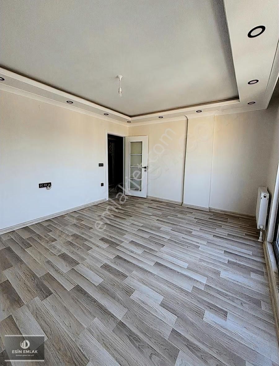 Özgürlük Mah Kent Meydanına Yakın 4+1 Dublex Daire - Görsel 23
