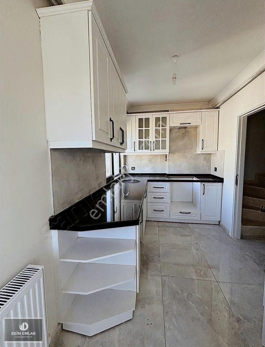 Özgürlük Mah Kent Meydanına Yakın 4+1 Dublex Daire - Görsel 32