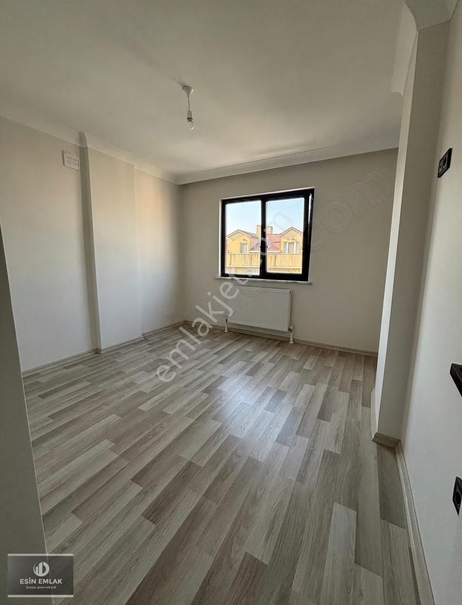 Özgürlük Mah Kent Meydanına Yakın 4+1 Dublex Daire - Görsel 15