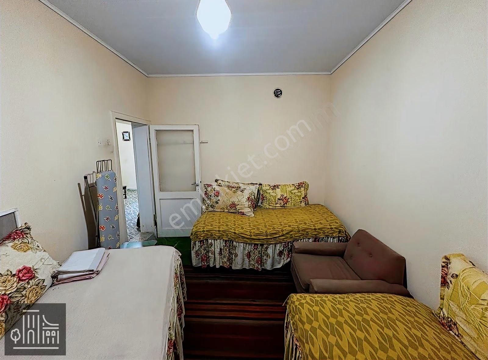 Urla Zeytinalanında Denize Sıfır 213m2 Ticari İmarlı Müstakil Mü - Görsel 25