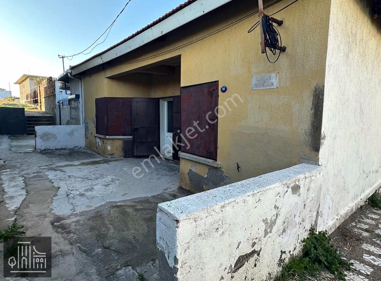 Urla Zeytinalanında Denize Sıfır 213m2 Ticari İmarlı Müstakil Mü - Görsel 18