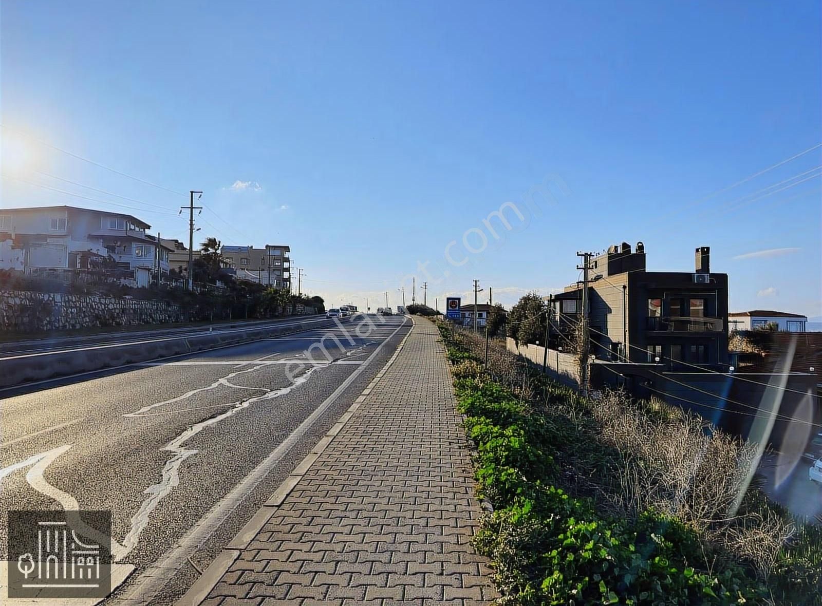 Urla Zeytinalanında Denize Sıfır 213m2 Ticari İmarlı Müstakil Mü - Görsel 5