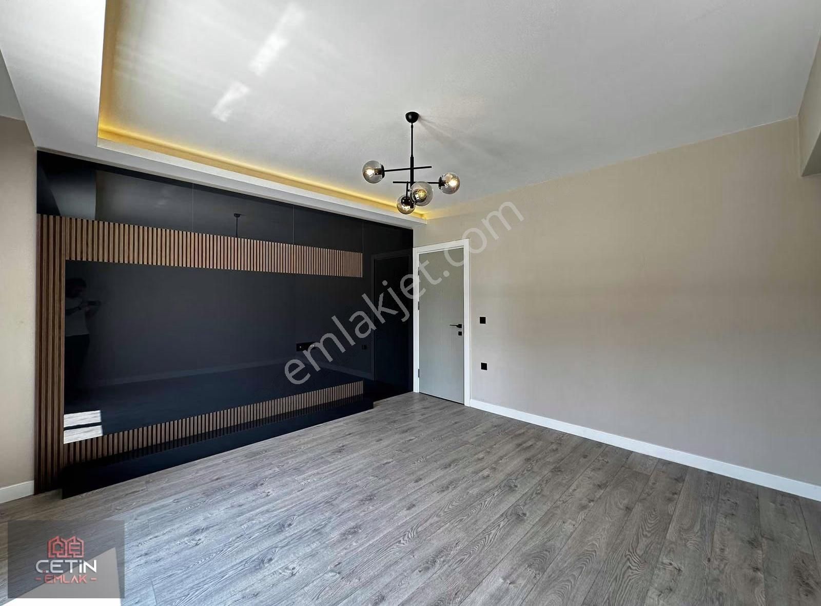 Çetin Emlak' Tam Donanımlı Site'de,geniş Mutfak K.otoparklı 4+1 - Görsel 11
