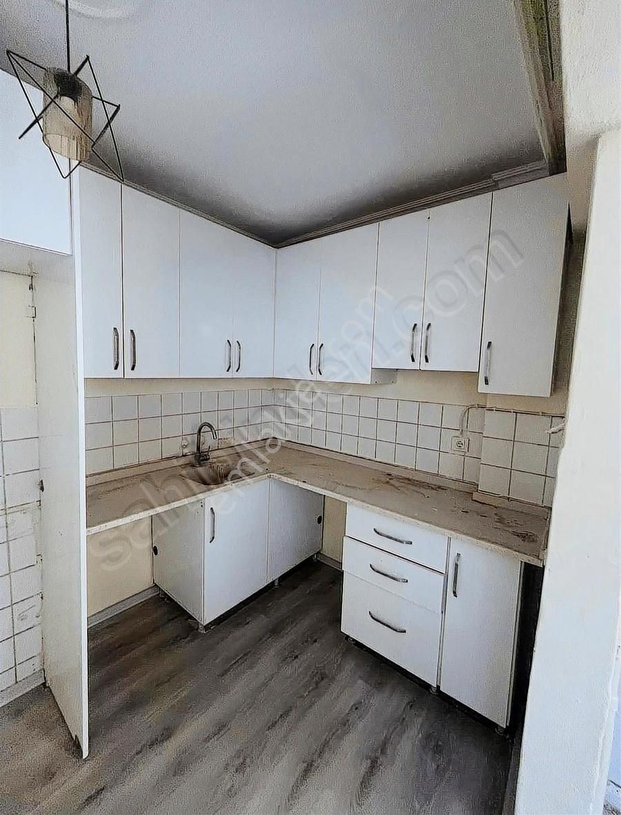 Gemlik Merkezde İstıklal Caddesi Ünüversite Yakını Kiralık Daire - Görsel 4