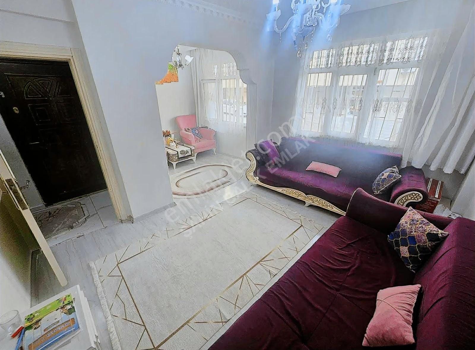 Şahin İnşaat..3+1..y.giriş..110m2..balkonlu..kullanışlı - Görsel 3