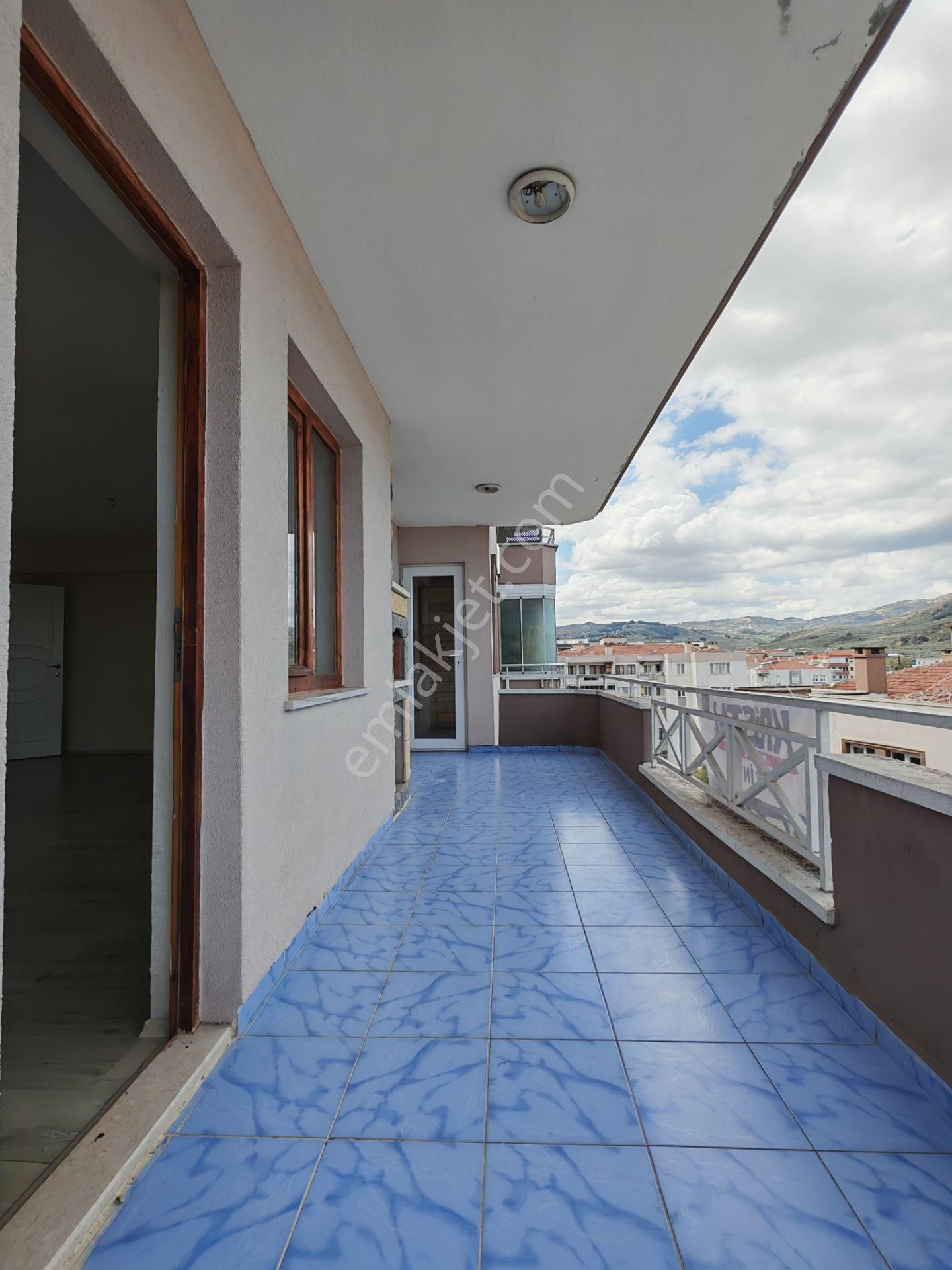 Mudanya Yeni Mahallede Deniz Manzaralı Kiralık Daire - Görsel 17