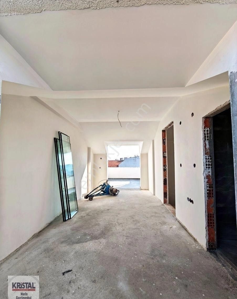 Halitpaşa Girit Mahallesinde Denize 1 Dakika Mesafede Satılık Dublex Daire - Görsel 11