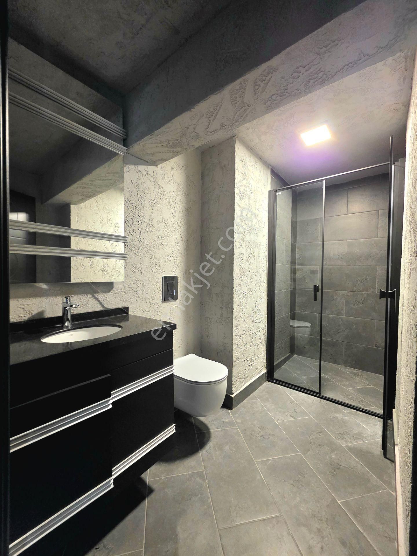 Mudanya 'da Loft Asma Katlı Concept 1+1 Kiralık Daire - Görsel 13