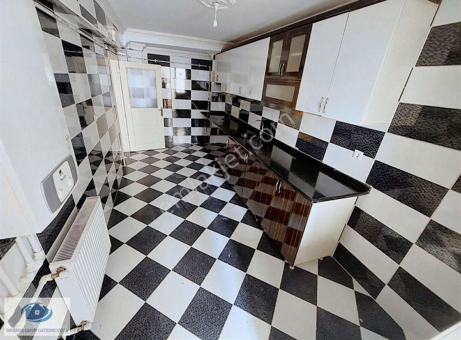 Ankara Etimesgut Alsancak'ta Satılık Ara Kat Geniş 3+1 Daire - Görsel 26