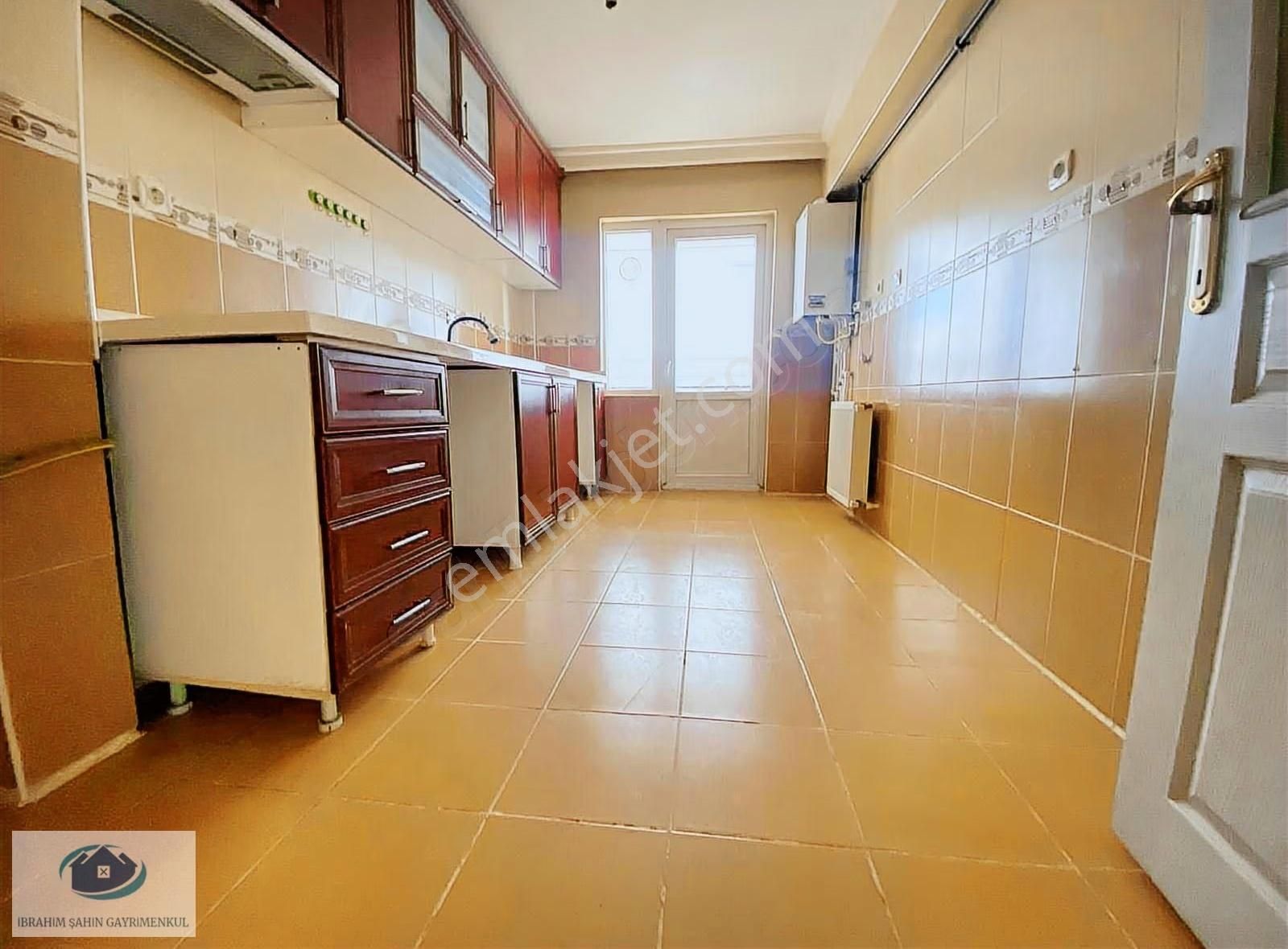 Etimesgut Topçu Mah Satılık 3+1 Ara Kat Çift Banyolu Daire - Görsel 27