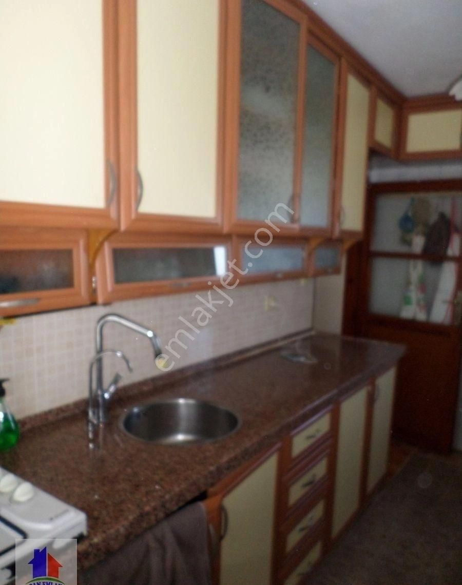 Mudanya Şükrü Çavuş Mah.de Satılık Daire 2+1 Bahçe Katı Merkezde Düzayak Ferah Daireasansör Yok - Görsel 10