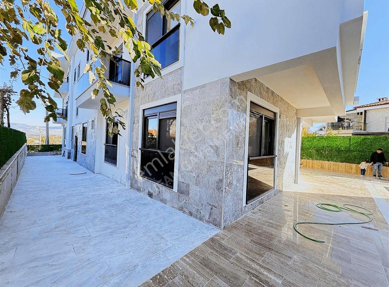 Ilıcada Sıfır | Havuzlu Site İçinde | 2+1 Amerikan | Kaçmaz - Görsel 12