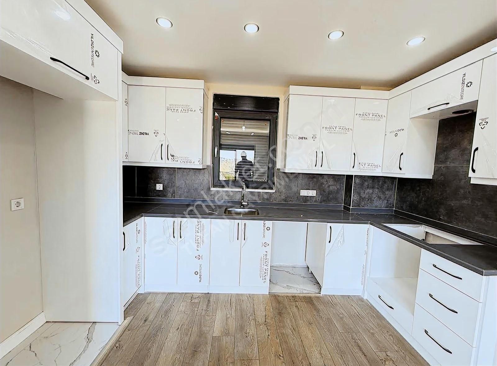 Ilıca Merkez | Geniş Metrekare 2+1 | Modern Mimari | Ara Kat - Görsel 7