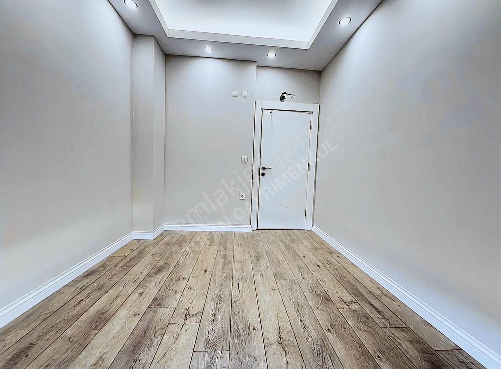 Ilıca Merkez | Geniş Metrekare 2+1 | Modern Mimari | Ara Kat - Görsel 22