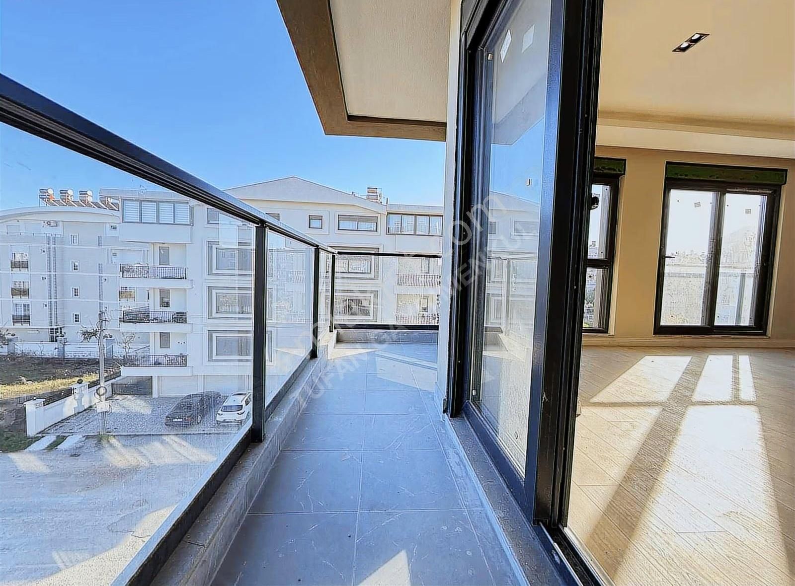 Manavgat Hisarda Sıfır Ultralüks 2+1 Daire - Görsel 28