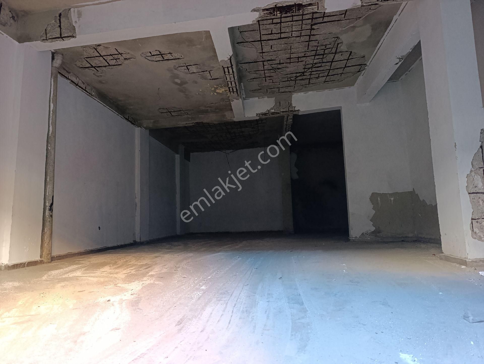 Sultanbeyli Hasanpaşa Mah.200 M² Kepenkli Müstakil Kiralık Depo - Görsel 2