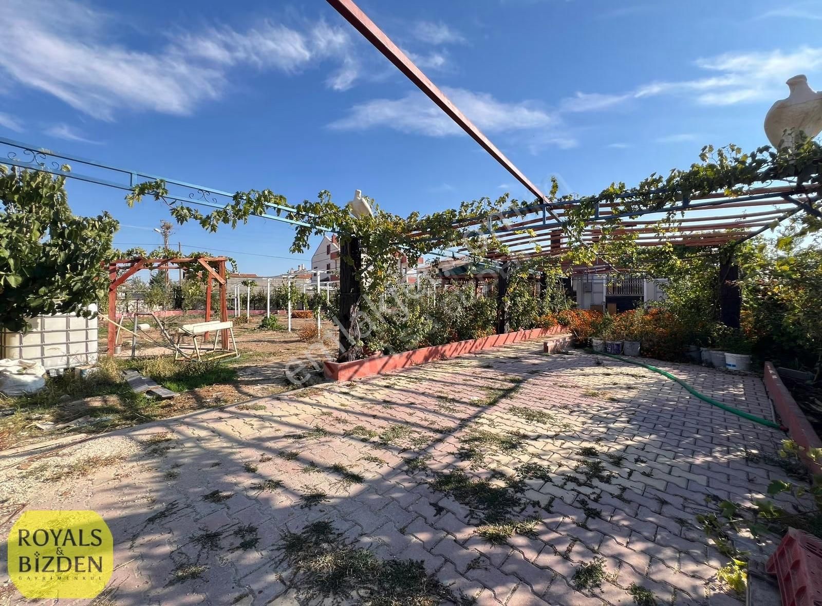 Karatay Erler Mahallesi 846 M2 Arsa Ve 2+1 Satılık Müstakil Ev.. - Görsel 35