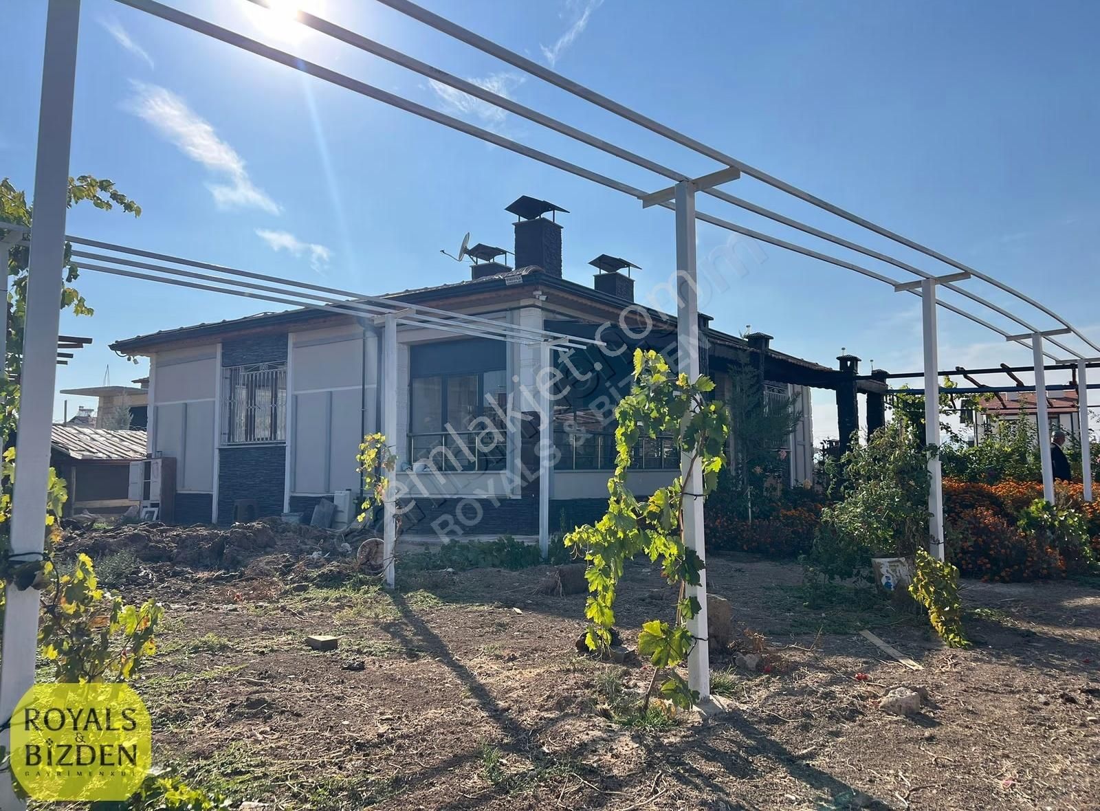 Karatay Erler Mahallesi 846 M2 Arsa Ve 2+1 Satılık Müstakil Ev.. - Görsel 29