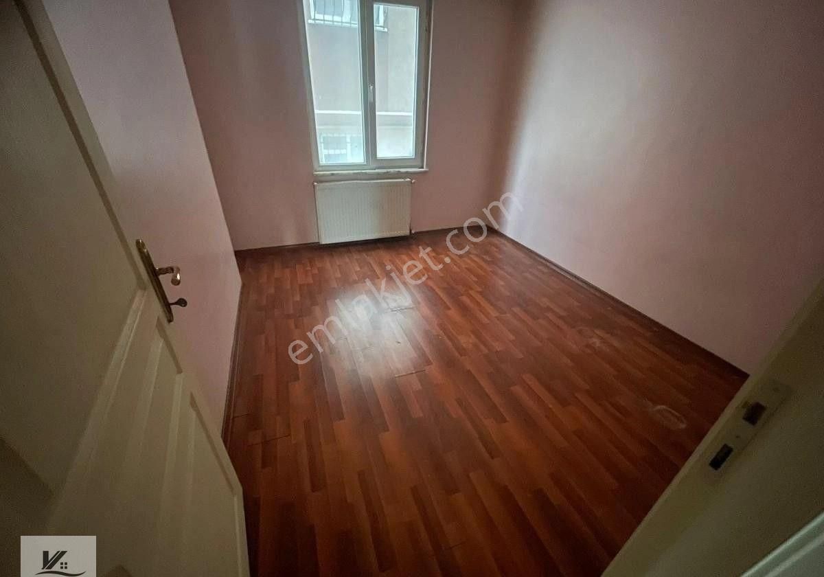 Cumhuriyet Mahallesinde 3+1 120 M2 Çift Balkonlu 1.kat Daire - Görsel 11