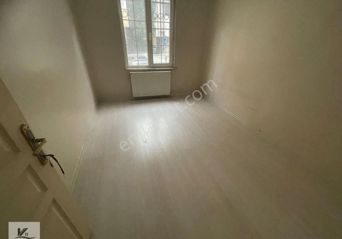 Cumhuriyet Mahallesinde 3+1 120 M2 Çift Balkonlu 1.kat Daire - Görsel 14