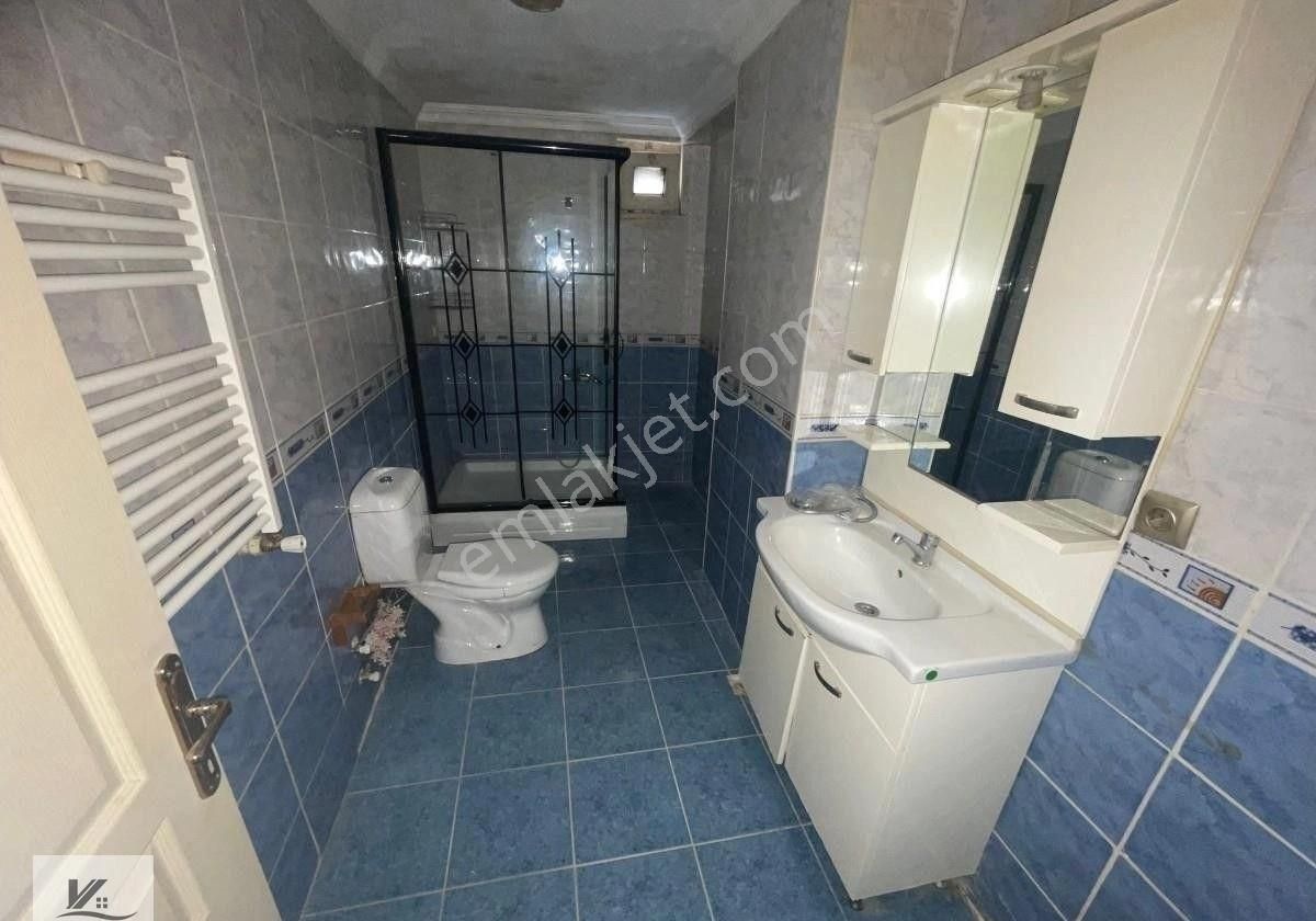 Cumhuriyet Mahallesinde 3+1 120 M2 Çift Balkonlu 1.kat Daire - Görsel 13