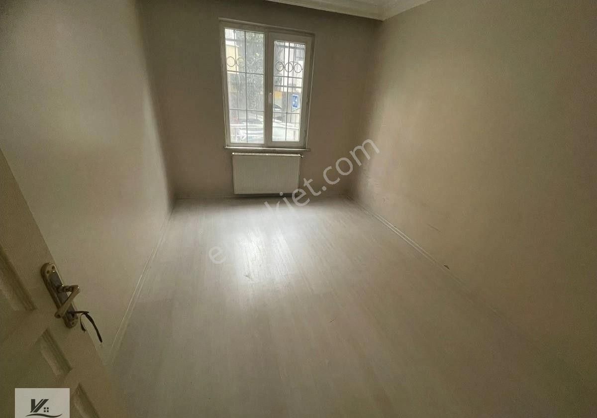 Cumhuriyet Mahallesinde 3+1 120 M2 Çift Balkonlu 1.kat Daire - Görsel 15