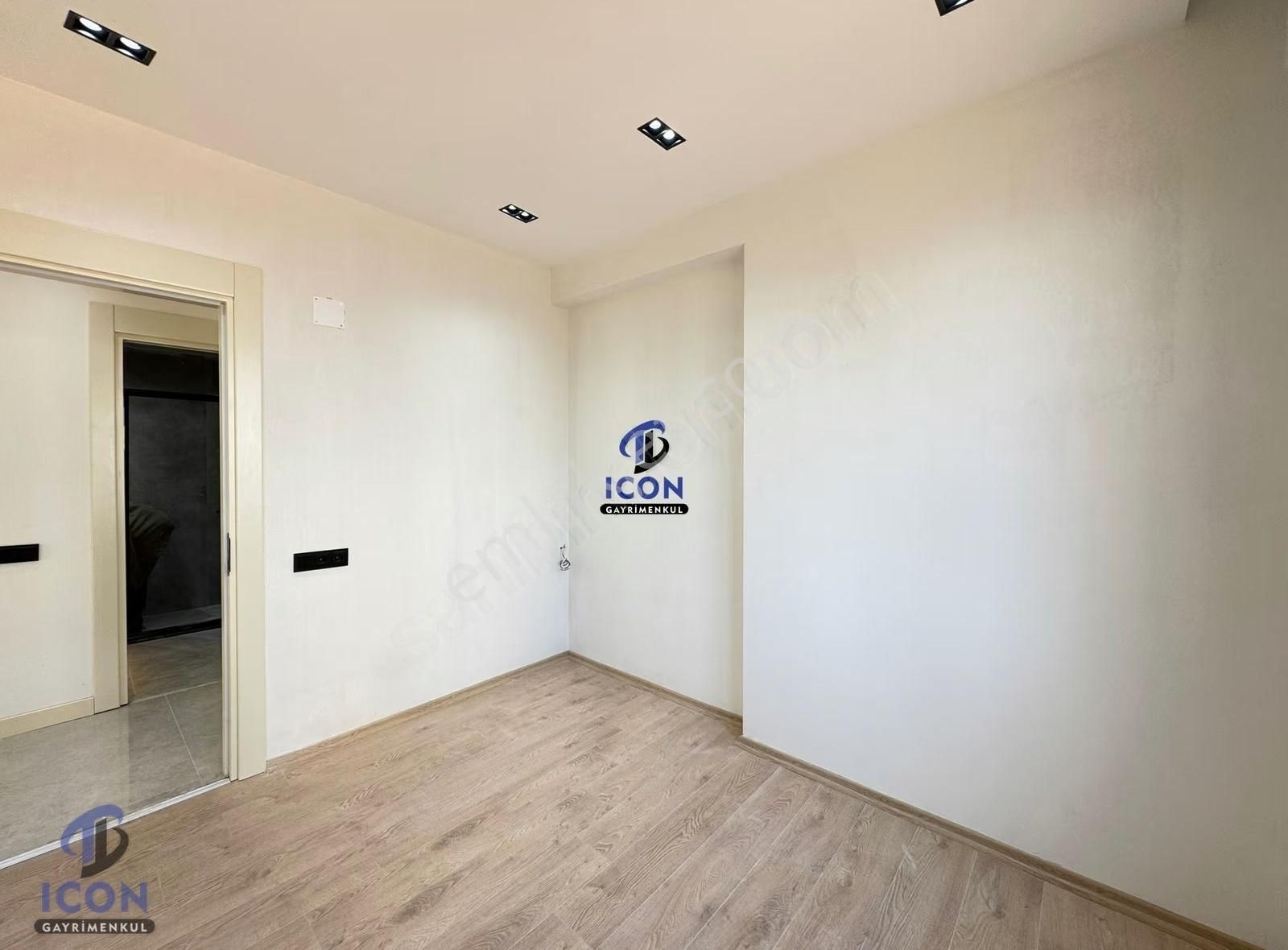 Icon'dan 2,5+1 Lüks Havuzlu Site İçerisinde Kiralık Daire - Görsel 9