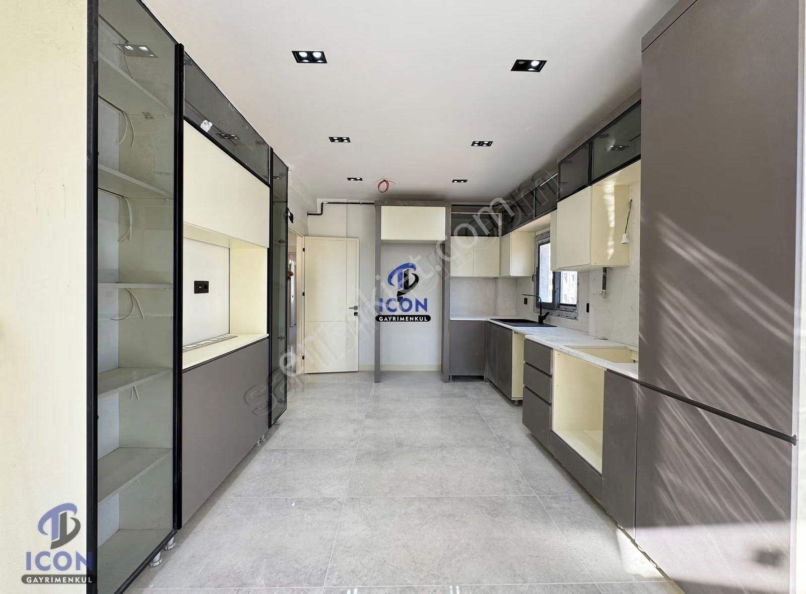 Icon'dan 2,5+1 Lüks Havuzlu Site İçerisinde Kiralık Daire - Görsel 2