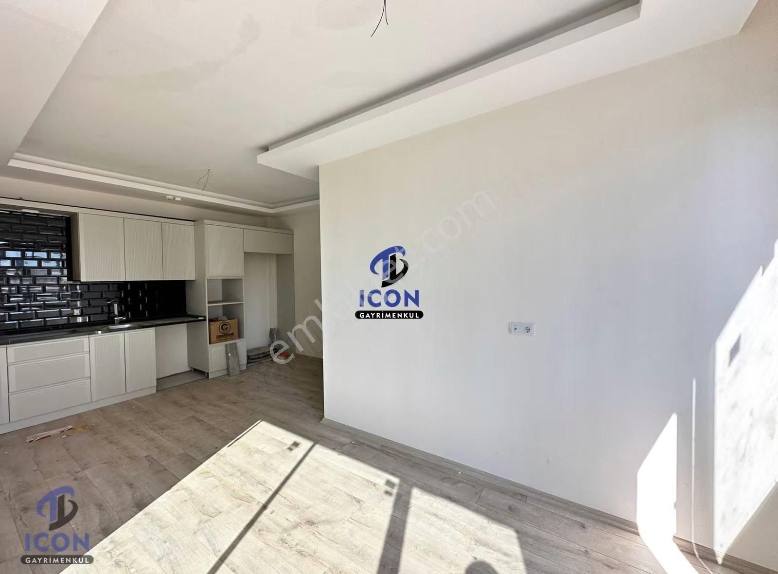 Icon'dan Deniz Ayaklarınızın Altında Doğalgazlı 2.5+1 Daire - Görsel 5