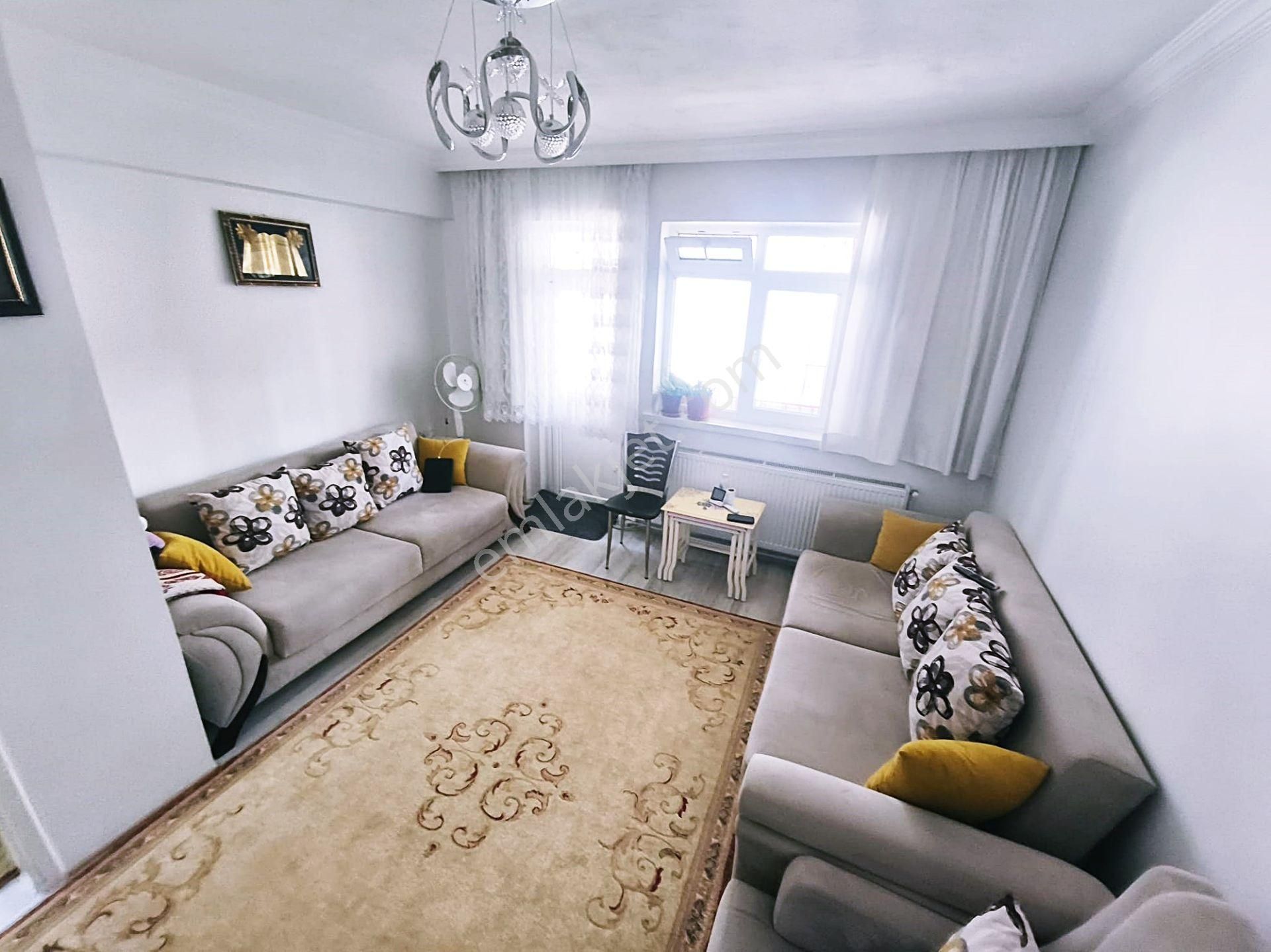 Demetevler De Kerkük Cadde Üzeri Bağdat Cadde Yakını Satlık 2+1 - Görsel 5