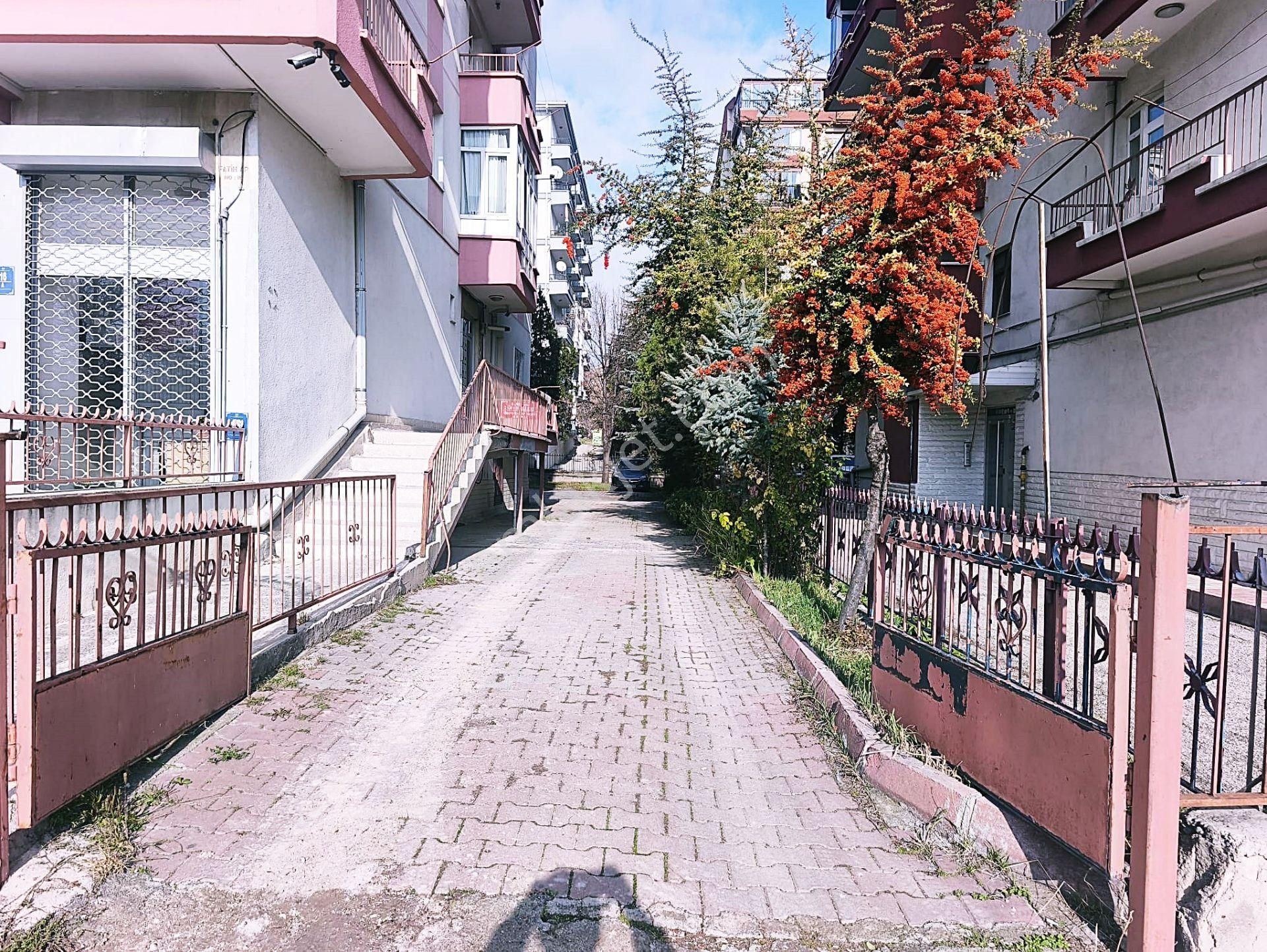 Demetevler De Kerkük Cadde Üzeri Bağdat Cadde Yakını Satlık 2+1 - Görsel 16