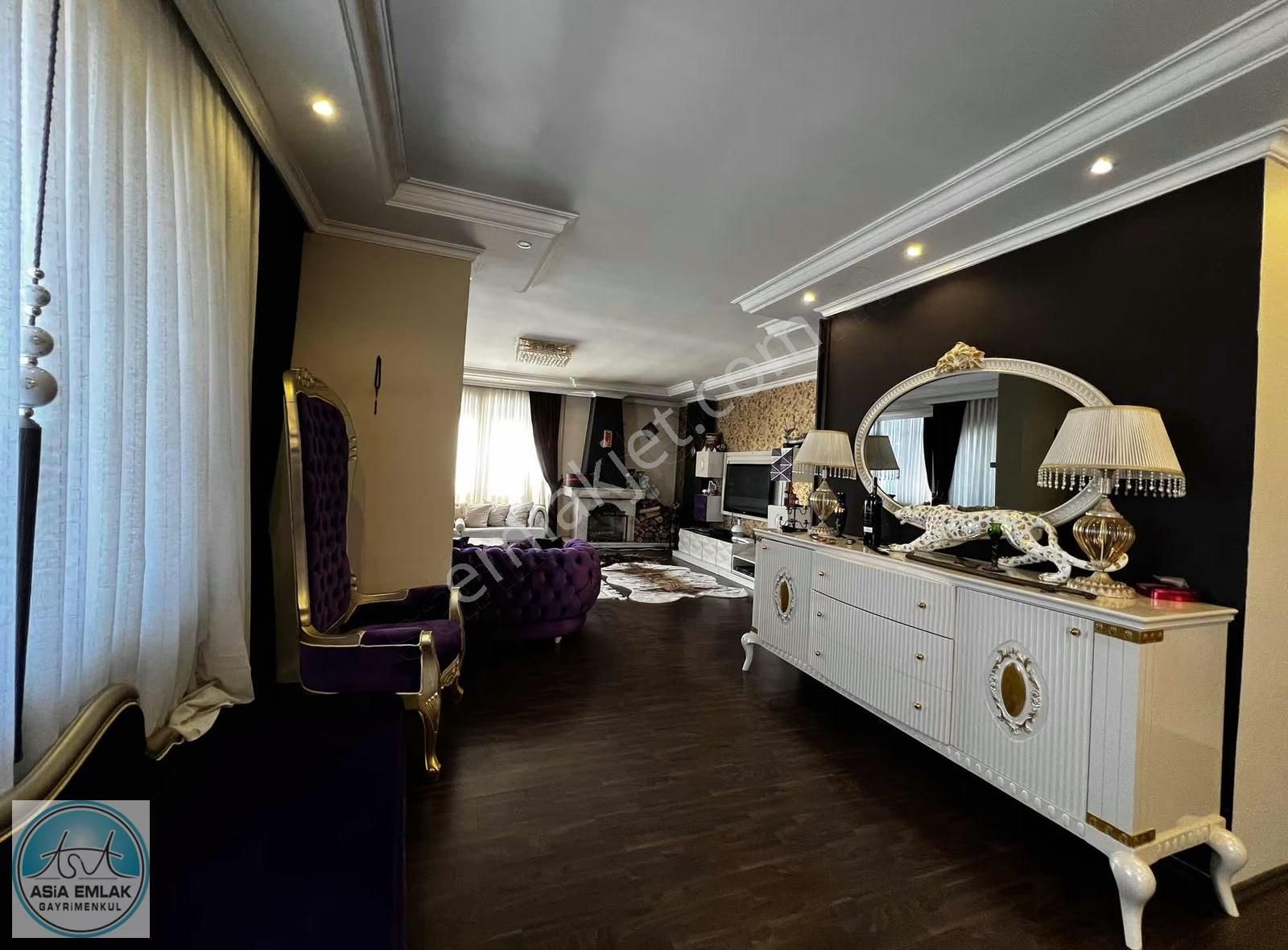 Asia Dan Boğaz Manzaralı Eşyalı Kiralık Daire - Görsel 5