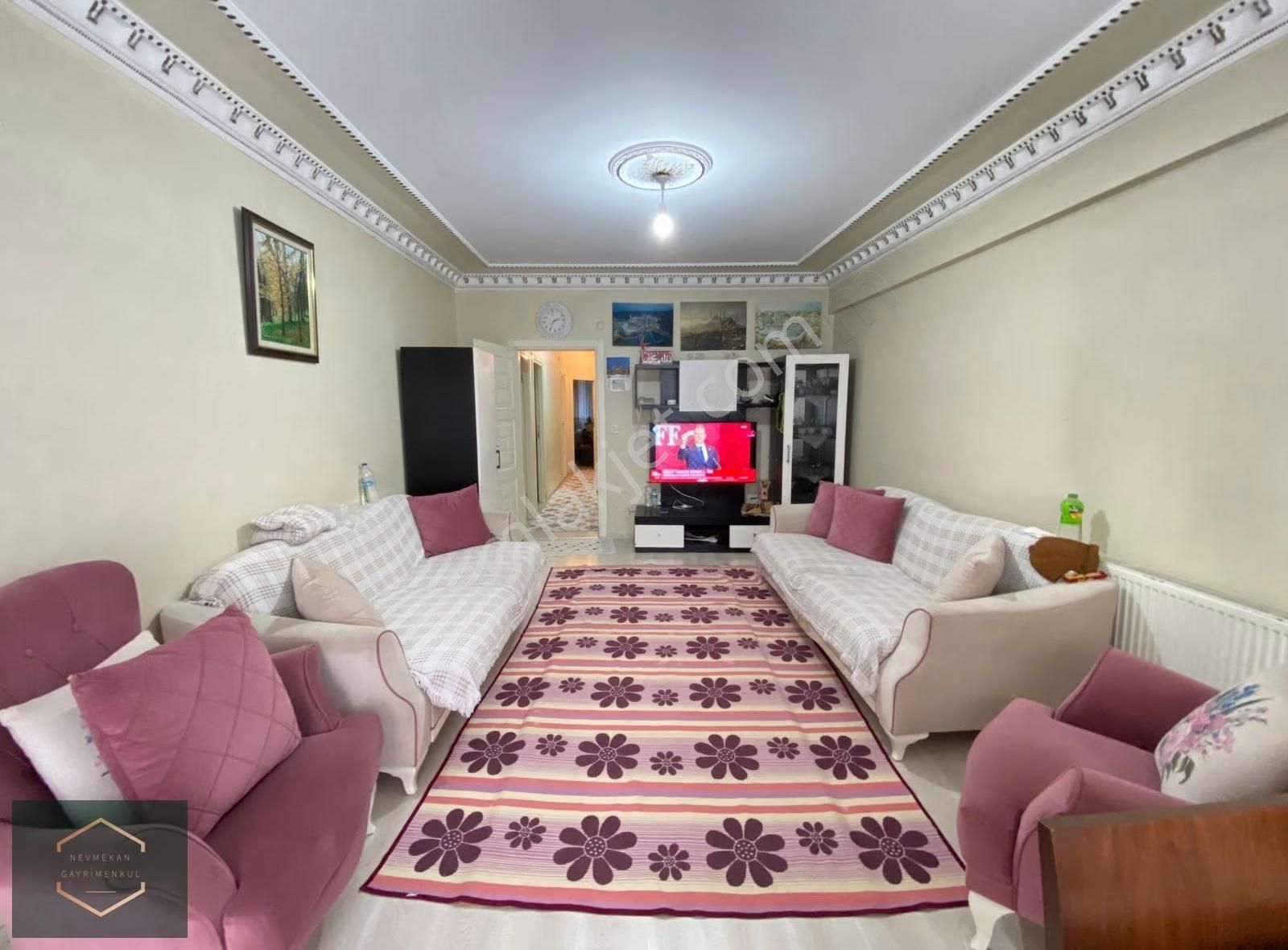 Nevmekan Gayrimenkul'den Merkezi Konumda 3+1 Satılık Daire - Görsel 2