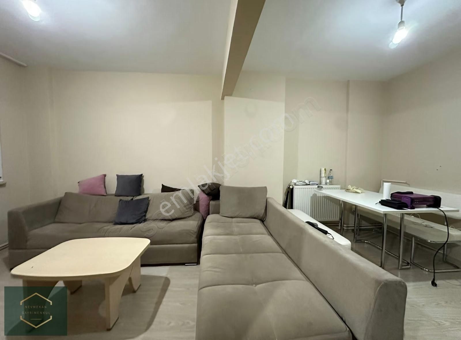 Nevmekan Gayrimenkul'den Merkezi Konum Arakat 2+1 Satılık Daire - Görsel 2