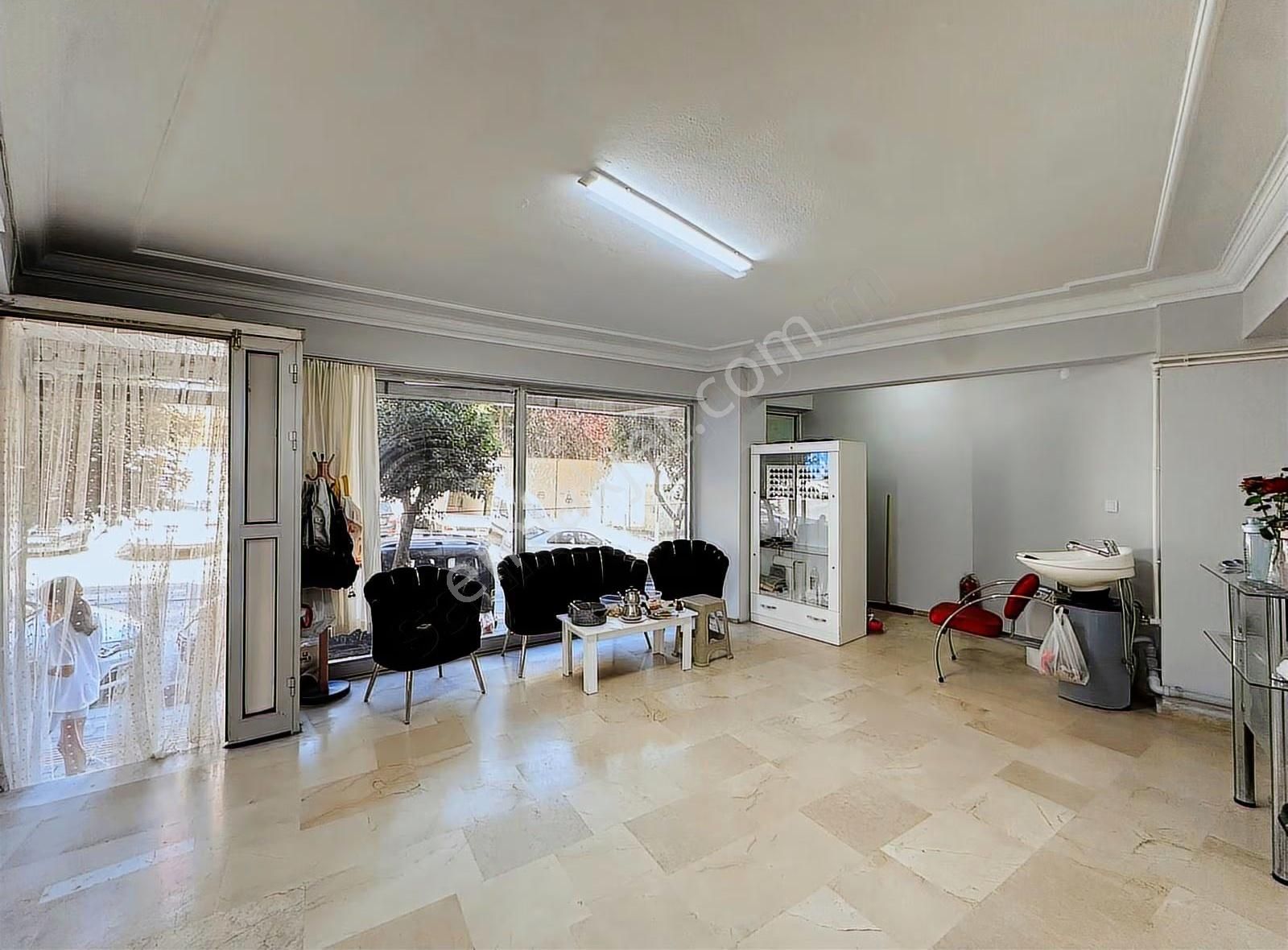 Nevmekan Gayrimenkul'den Cadde Üstünde Çift Cephe Satılık Dükkan - Görsel 11